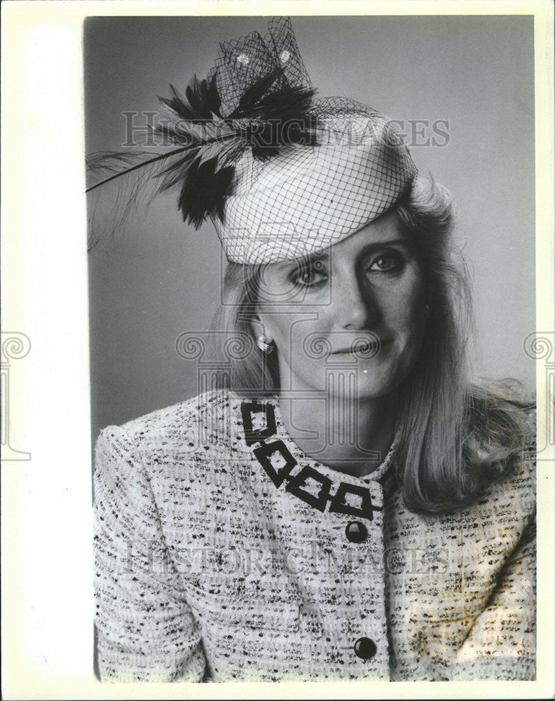 1986 Press Photo Jacquie Levy Women White Felt Hats - Historic Images