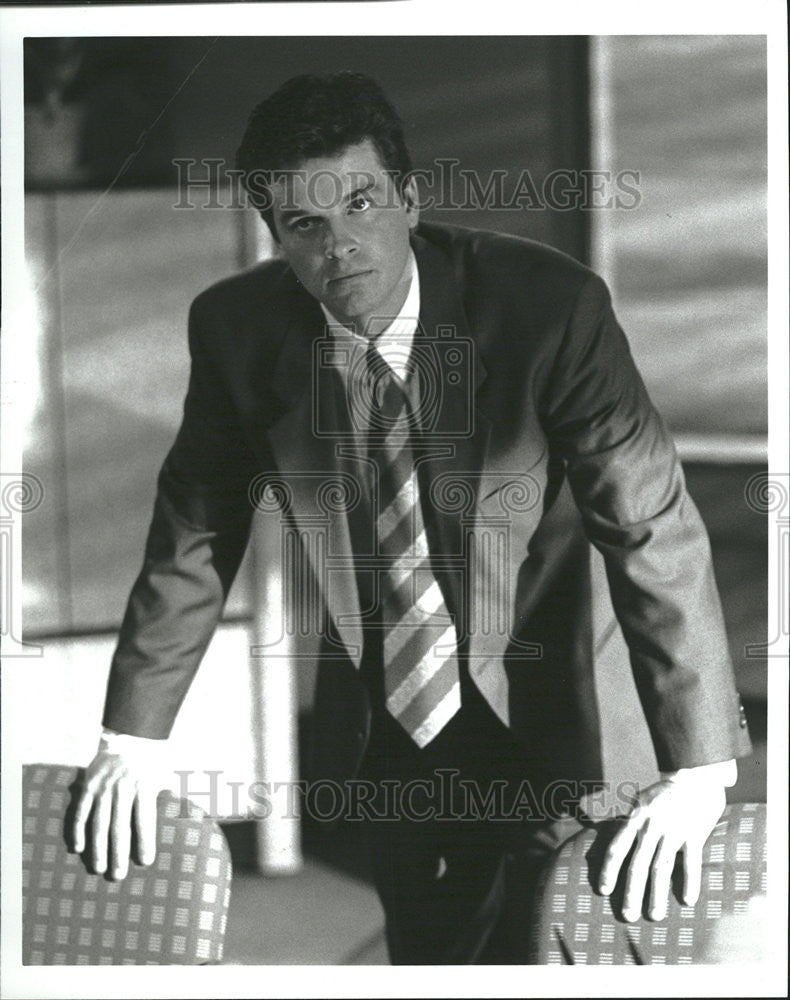 1994 Press Photo Steven Eckholdt American Television Movie Actor - Historic Images