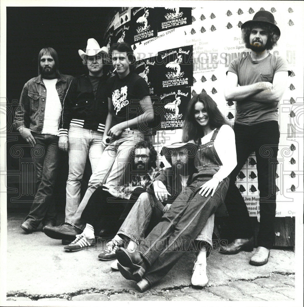 1979 Press Photo Saltwater Band Indigenous Roots Band Galiwin Ku Elcho Island - Historic Images