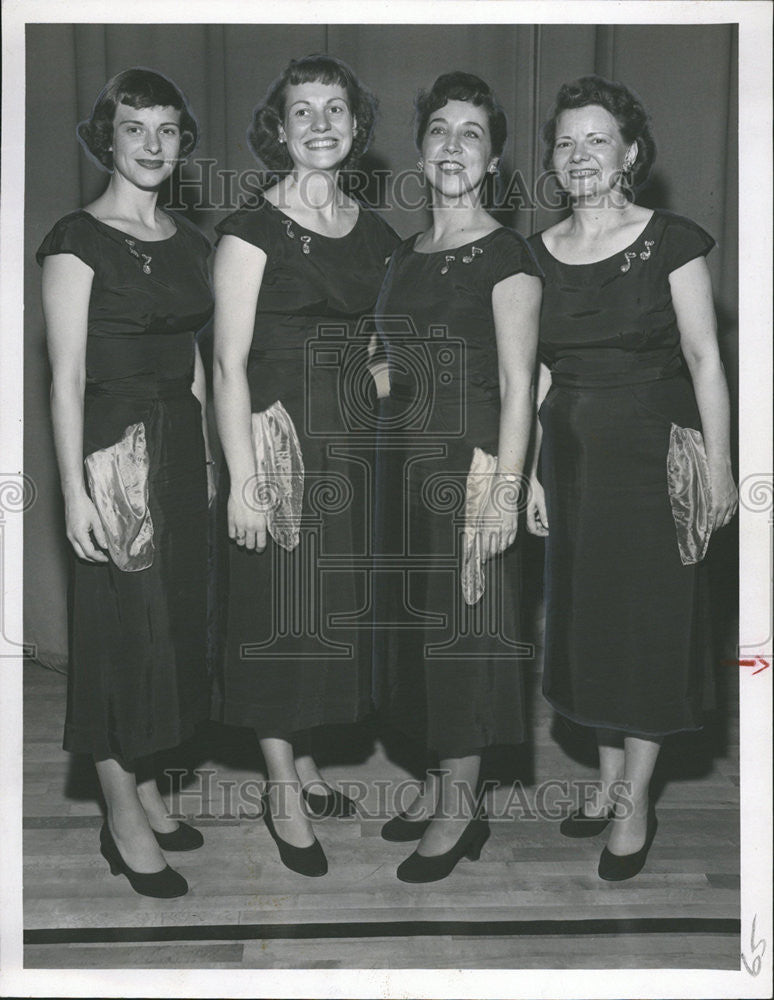 1952 Press Photo Mary Lou Henry Pat Braselton Walsh Marcella Williams Louis St - Historic Images