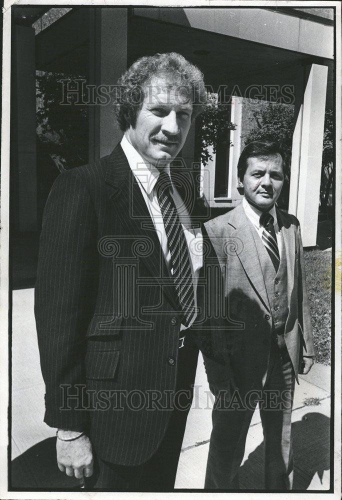 1981 Press Photo Dave Neff Inspector America Marshal Service Jim Moyer - Historic Images