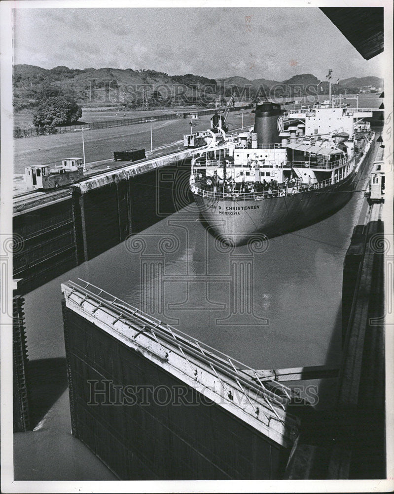 1963 Press Photo Panama Canal Ships US 1914 - Historic Images