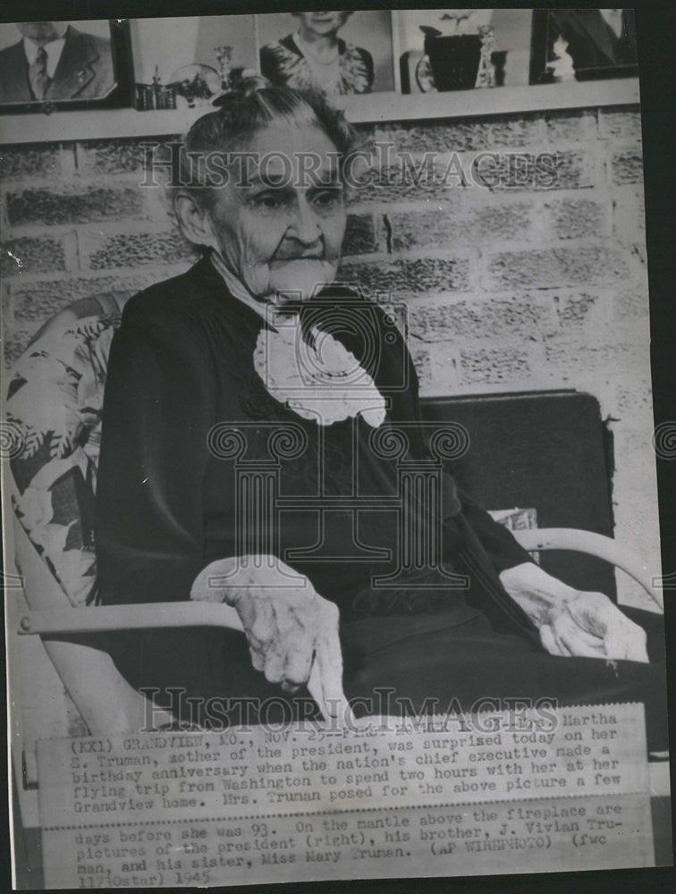 1945 Press Photo Martin Truman Mother President Birthday Anniversary Washington - Historic Images