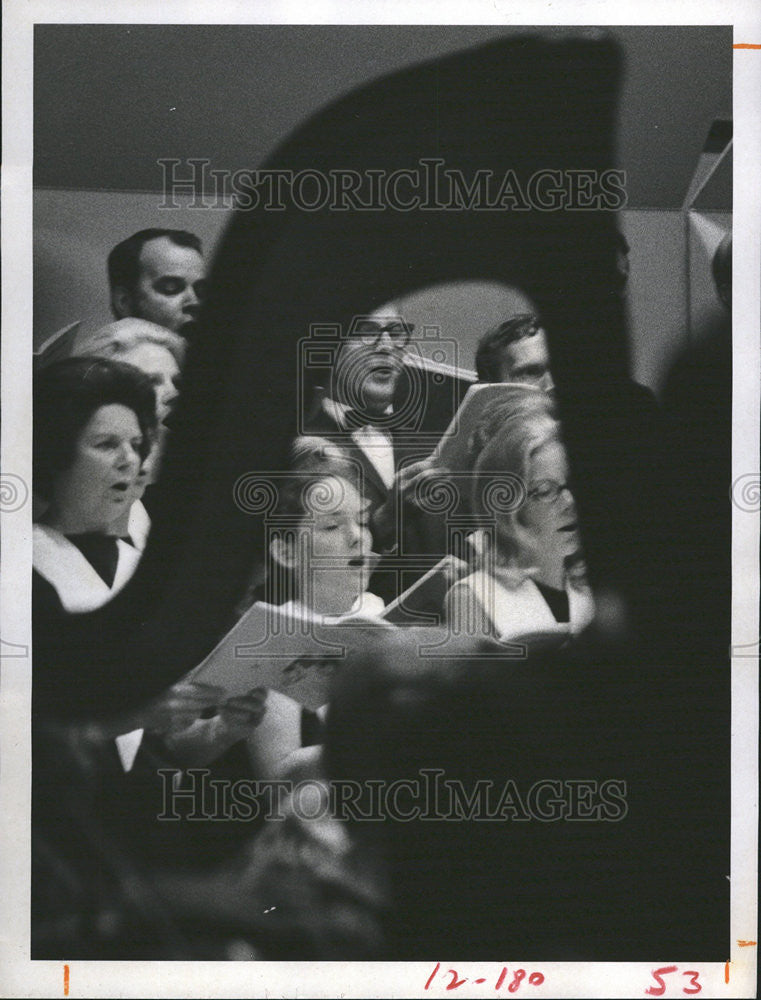 1970 Press Photo Alexander Nevsky Polovetsian Dance Petersburg Choral Society - Historic Images