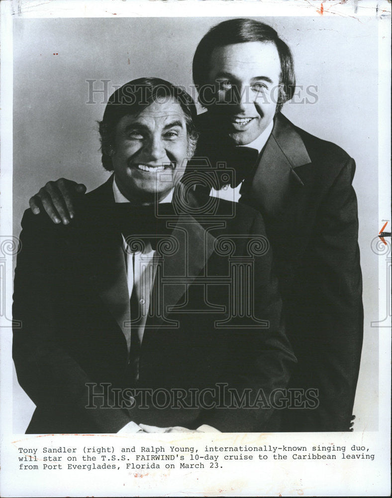 1982 Press Photo Tony Sandler Ralph Young Bayfront Center Monday night jokes - Historic Images