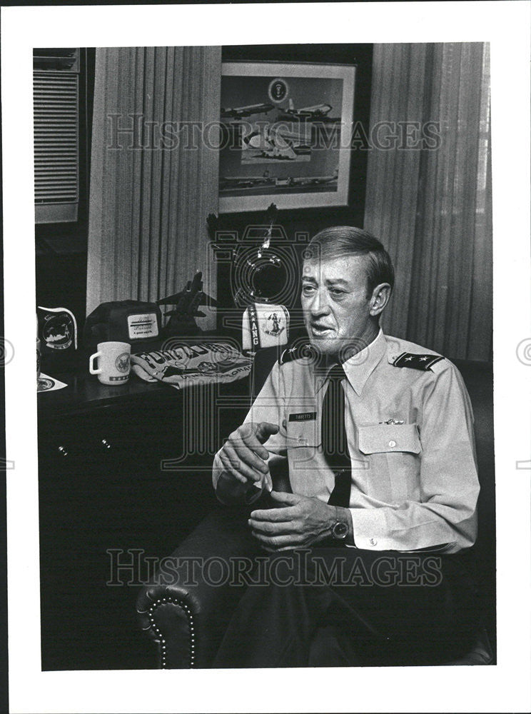 1987 Press Photo General Larry Tibbetts Lowry Air Base - Historic Images