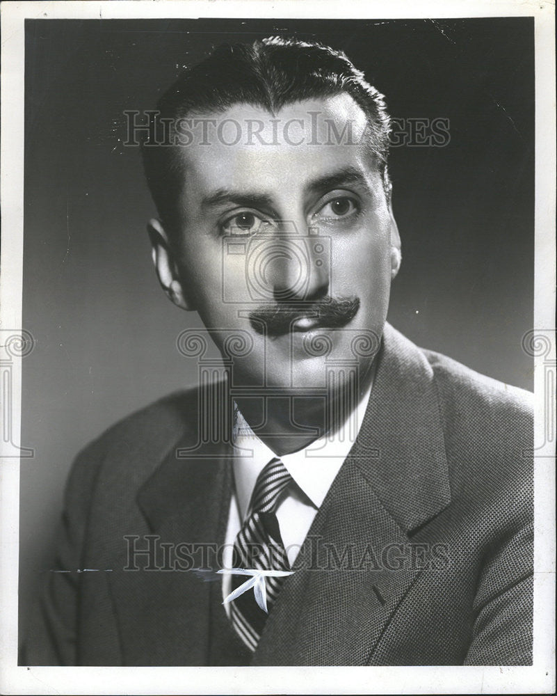 1950 Press Photo Robert Trout TV host - Historic Images