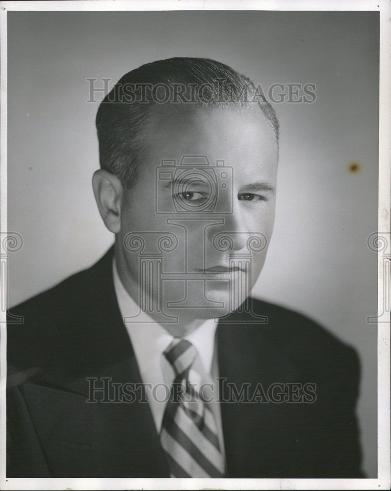 1949 Press Photo Vice President Richer Grey Advertising agency New York Club - Historic Images