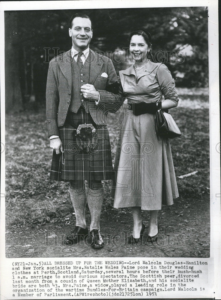 1953 Press Photo ord Malcolm Douglas Hamilton socialite Mrs Natalie Wales Paine - Historic Images