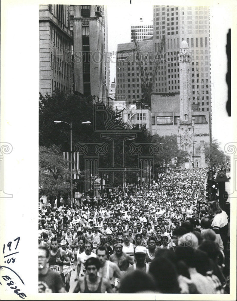 1986 Press Photo America&#39;s Marathon/Chicago Participants - Historic Images