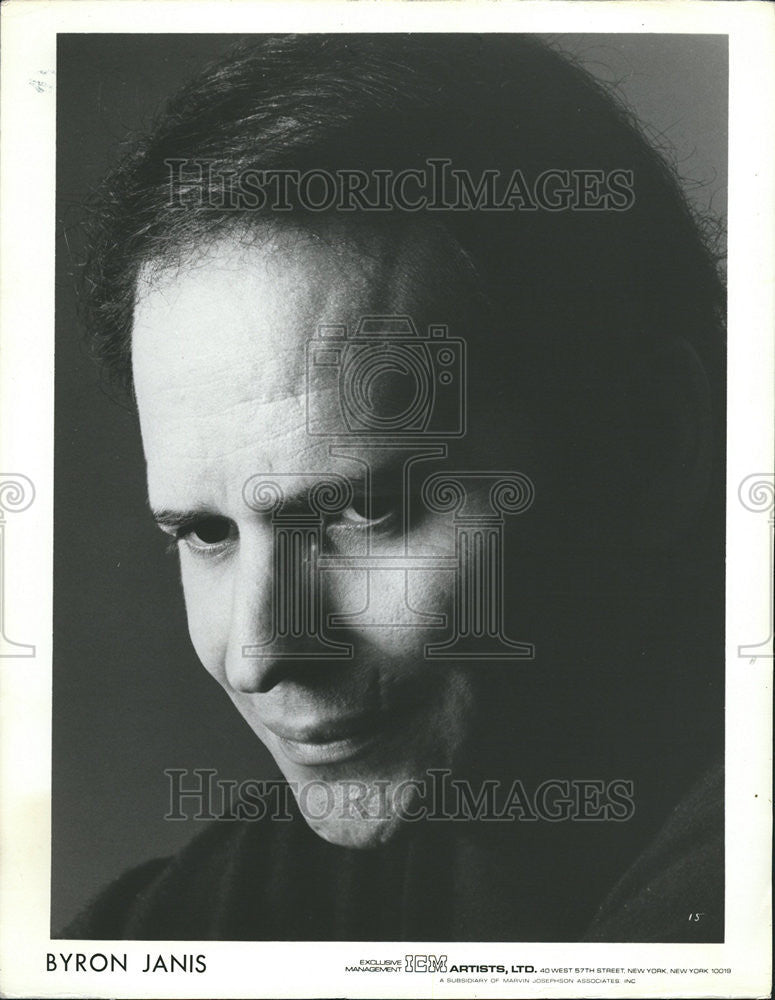 1979 Press Photo Byron Janis American Classical Pianist Musician - Historic Images