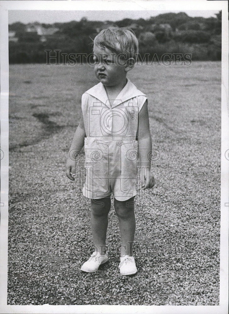 1937 Press Photo William Waldore Astor Son John Jacob Astor Spend Summer Parents - Historic Images