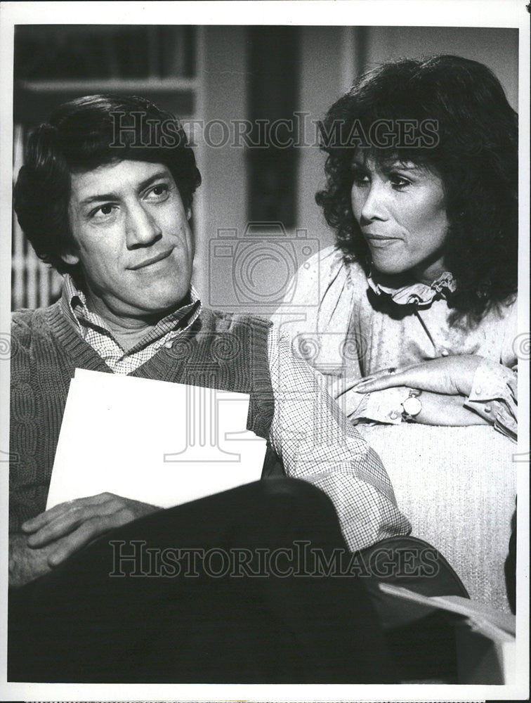 1982 Press Photo Michelle Lee Stephen Macht America television program Knot Land - Historic Images