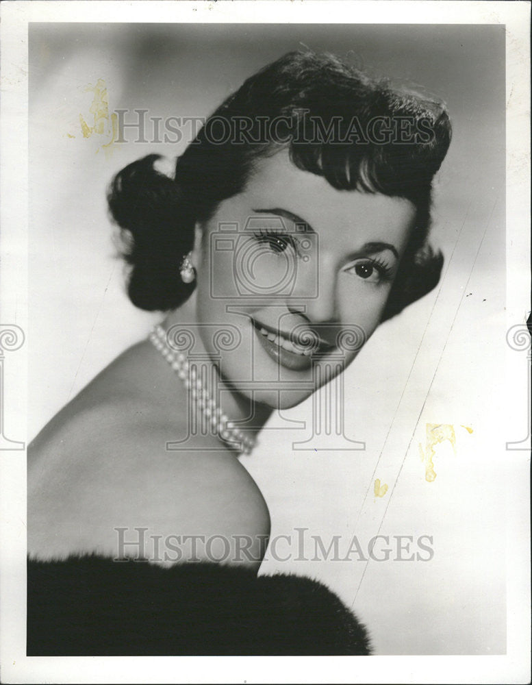 1958 Press Photo GisÃƒÆ’Ã‚Â¨le MacKenzie Television Program Your Hit Parade - Historic Images