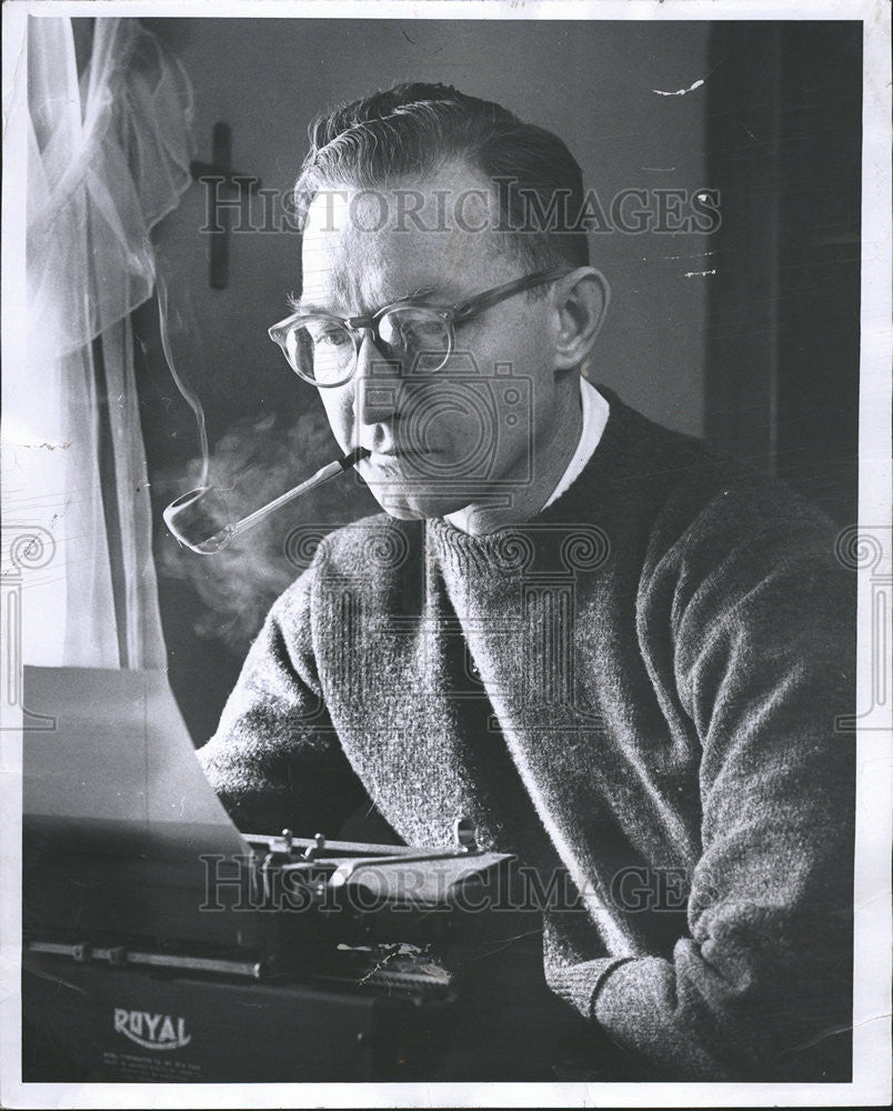 1958 Press Photo Dr. Virgil Scott, Author - Historic Images