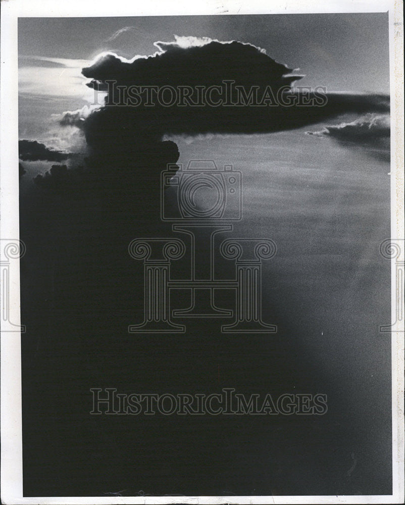 1978 Press Photo Pinellas County Sun Shines Through The Clouds - Historic Images