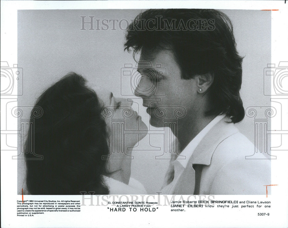 1984 Press Photo Rick Springfield &amp; Janet Eilber In &quot;Hard To Hold&quot; - Historic Images