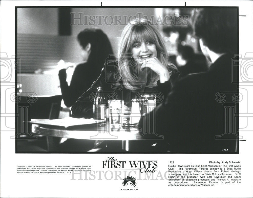 1996 Press Photo First Wives Club Olivia Goldsmith Diane Keaton Goldie Hawn - Historic Images