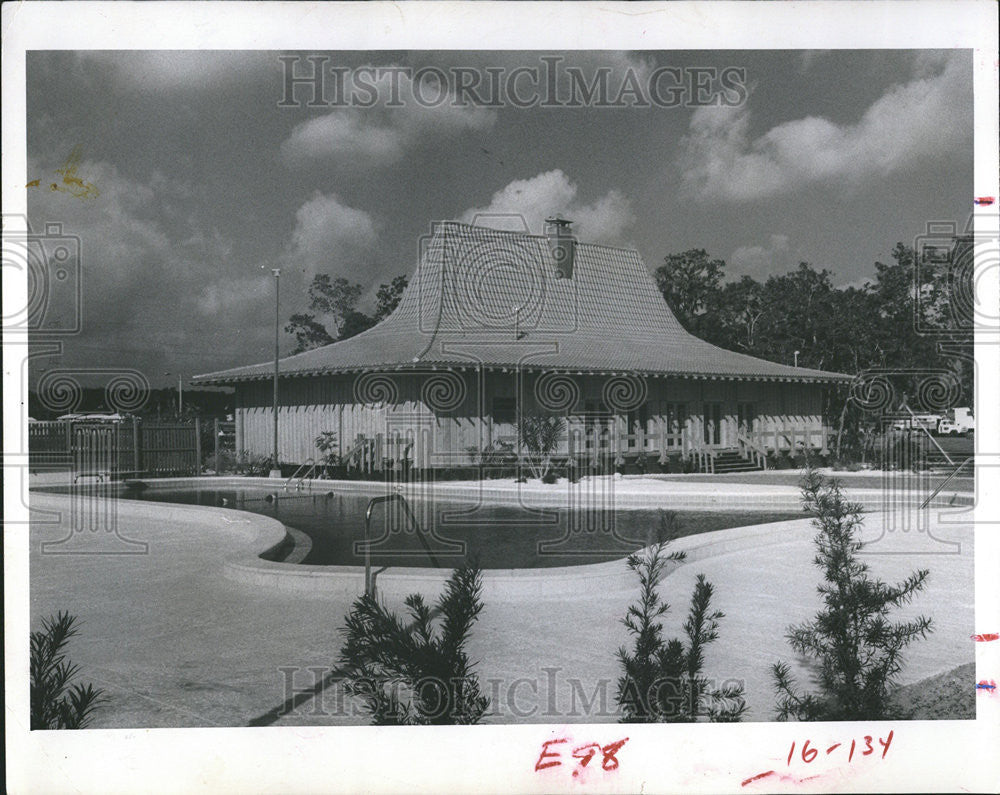 1964 Press Photo Japanese Garden Mobile Home Estate Priede Rodrigues Thompson - Historic Images