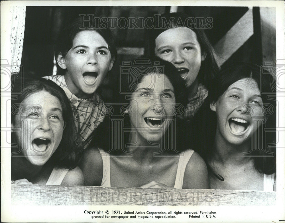 1971 Press Photo Tevye&#39;s five dauthters singing Matchmaker, Matchmaker - Historic Images