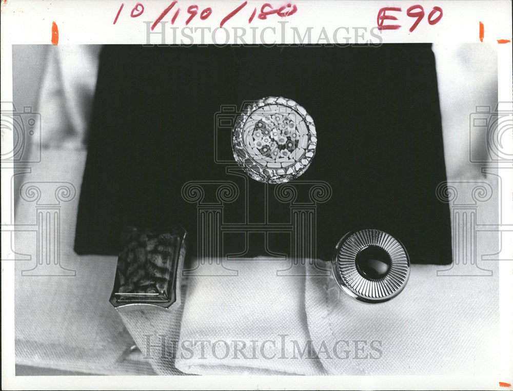 1973 Press Photo Mens Fashion Cuff Links - Historic Images