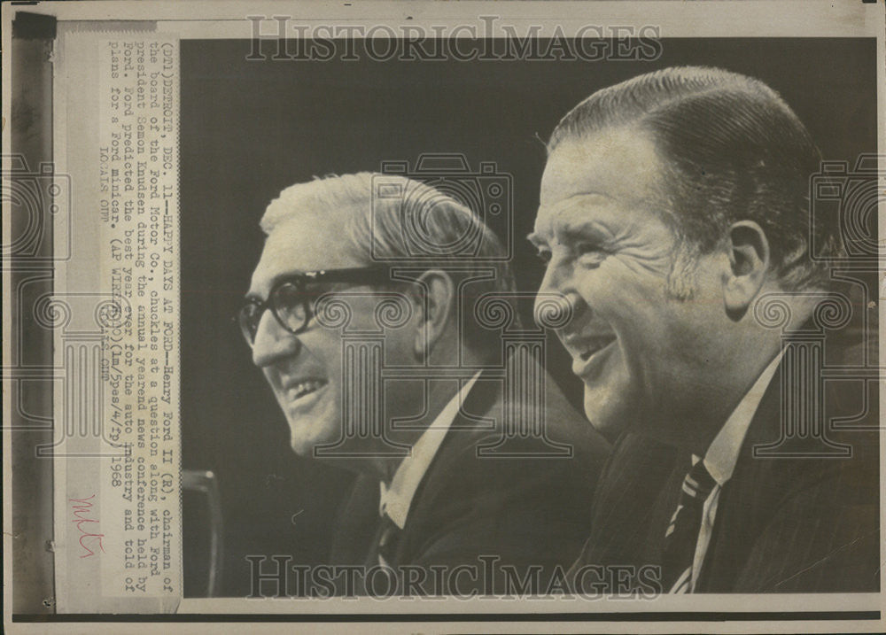 1968 Press Photo Henry Ford II Chuckles With Ford President Semon Knudsen - Historic Images