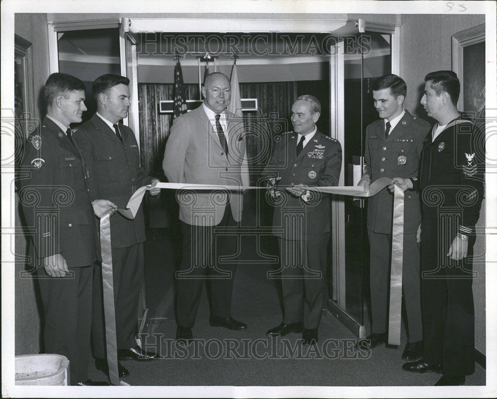 1969 Press Photo Ent Air Force Base Colorado Springs Norman Coleman U.S. Army - Historic Images