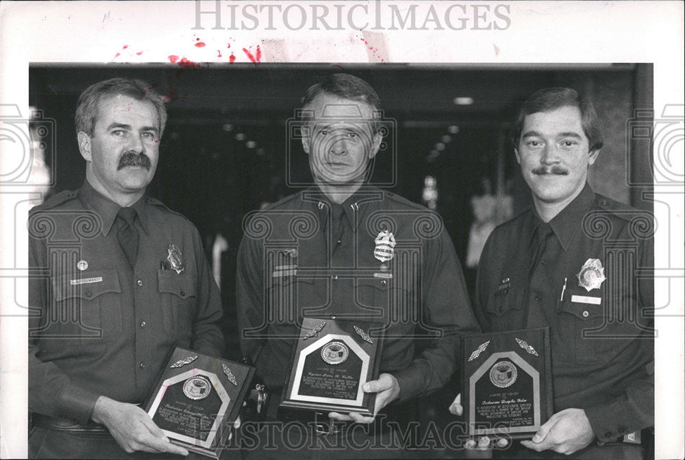 1992 Press Photo Ed Thomas Jim Collier Doug Gehm CAP Award Police Radisson Hotel - Historic Images