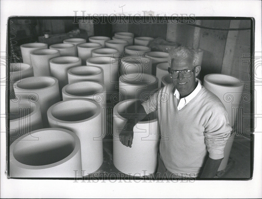 1989 Press Photo Coors Ceramic Co Ceramic Pieces - Historic Images