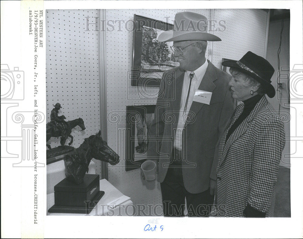 1993 Press Photo Denver Joe Coors Jr wife Gail bronze - Historic Images