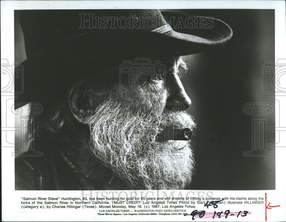 1987 Press Photo &quot;Salmon River Steve&quot; Huntington Gold Hunter - Historic Images