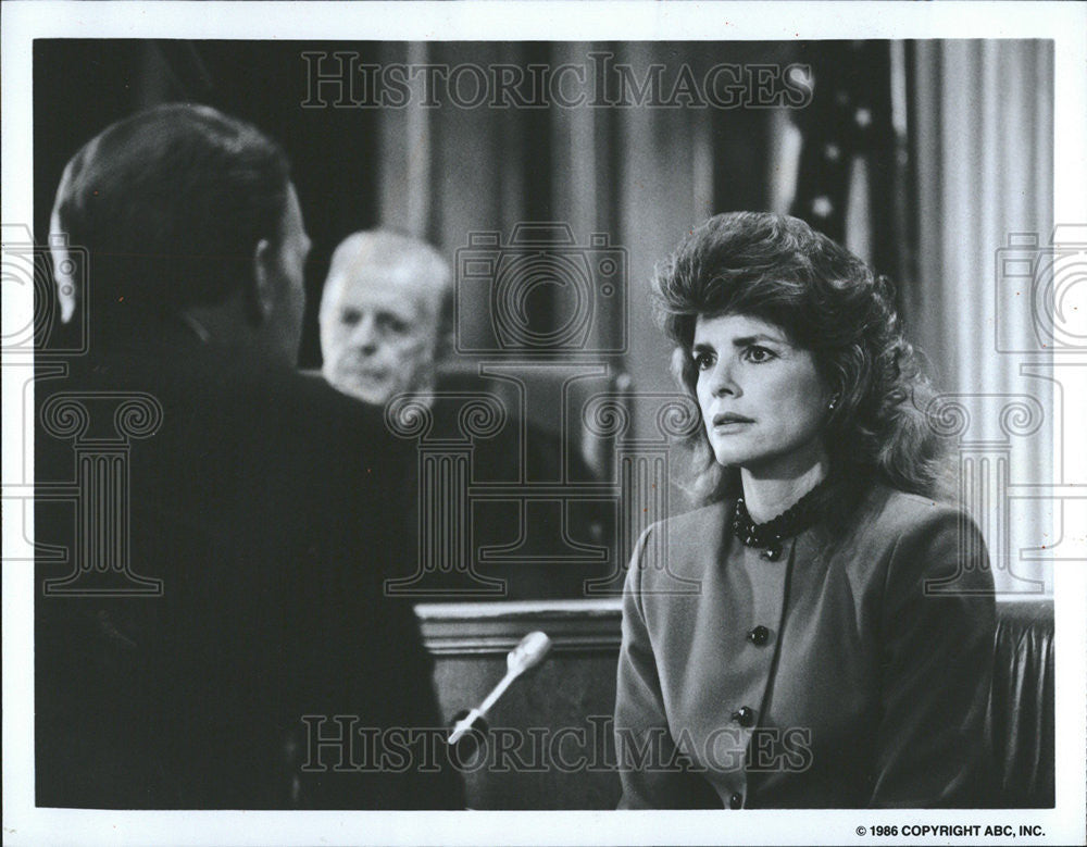 1986 Press Photo Katharine Ross Francesca determine Jeff Colby son - Historic Images