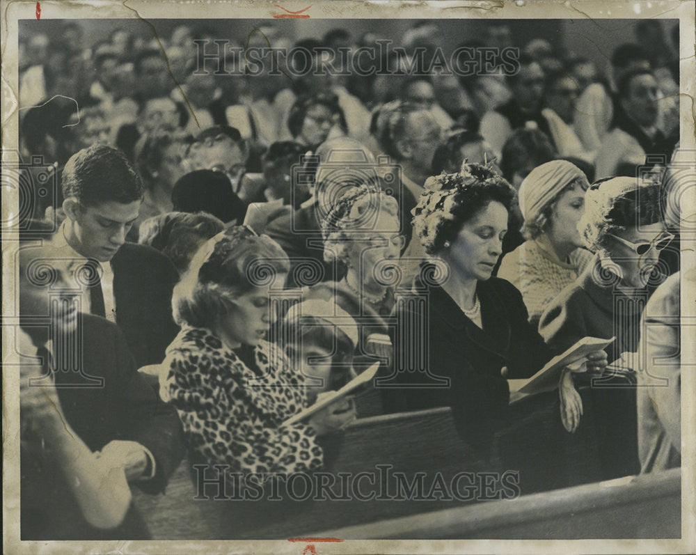 1960 Press Photo Dewitt daughter Katharina Rebecca Episcopal Bishop Robert - Historic Images