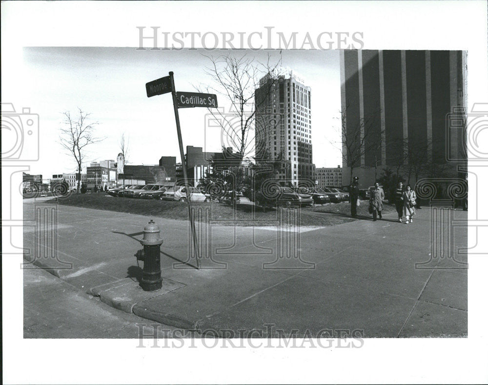 1991 Press Photo Cadillac Monroe Block New Hotel - Historic Images