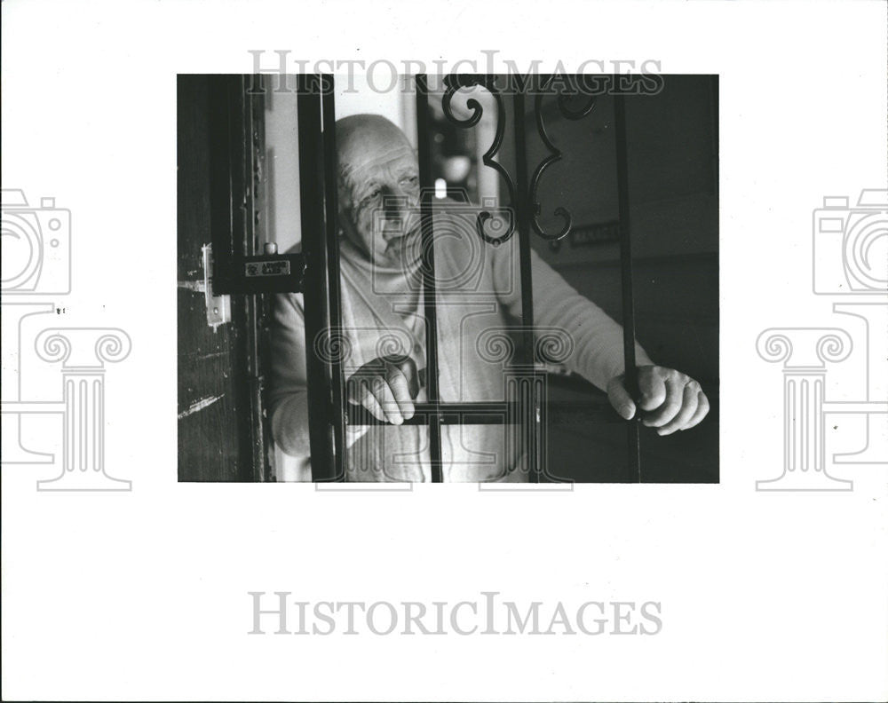 1986 Press Photo Elderly Citizens Detroit Michigan - Historic Images