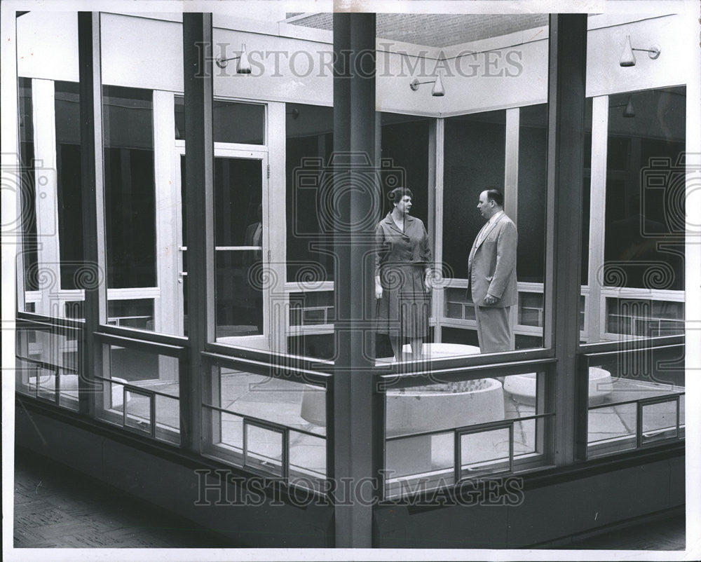 1960 Press Photo Marvin R Fink Exec Director YMCA - Historic Images