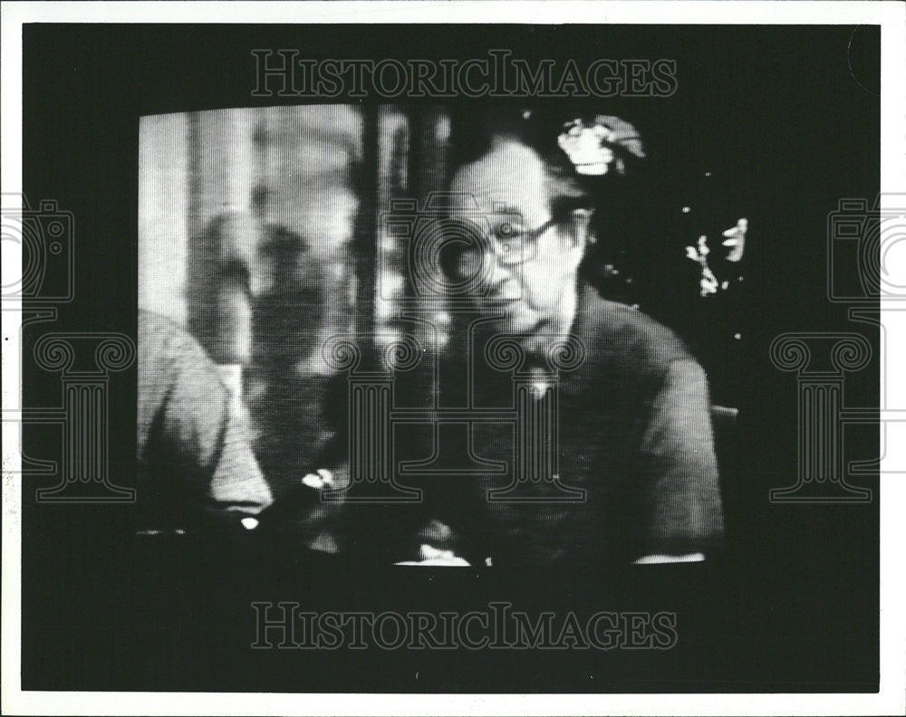 1980 Press Photo Hostage Robert ODE Photographer Batten - Historic Images