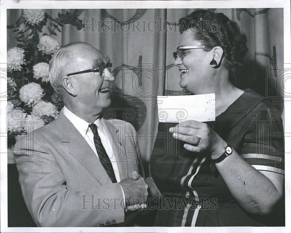 1961 Press Photo William Favinger Lillian Ricker Statler Hotel Nursery ...