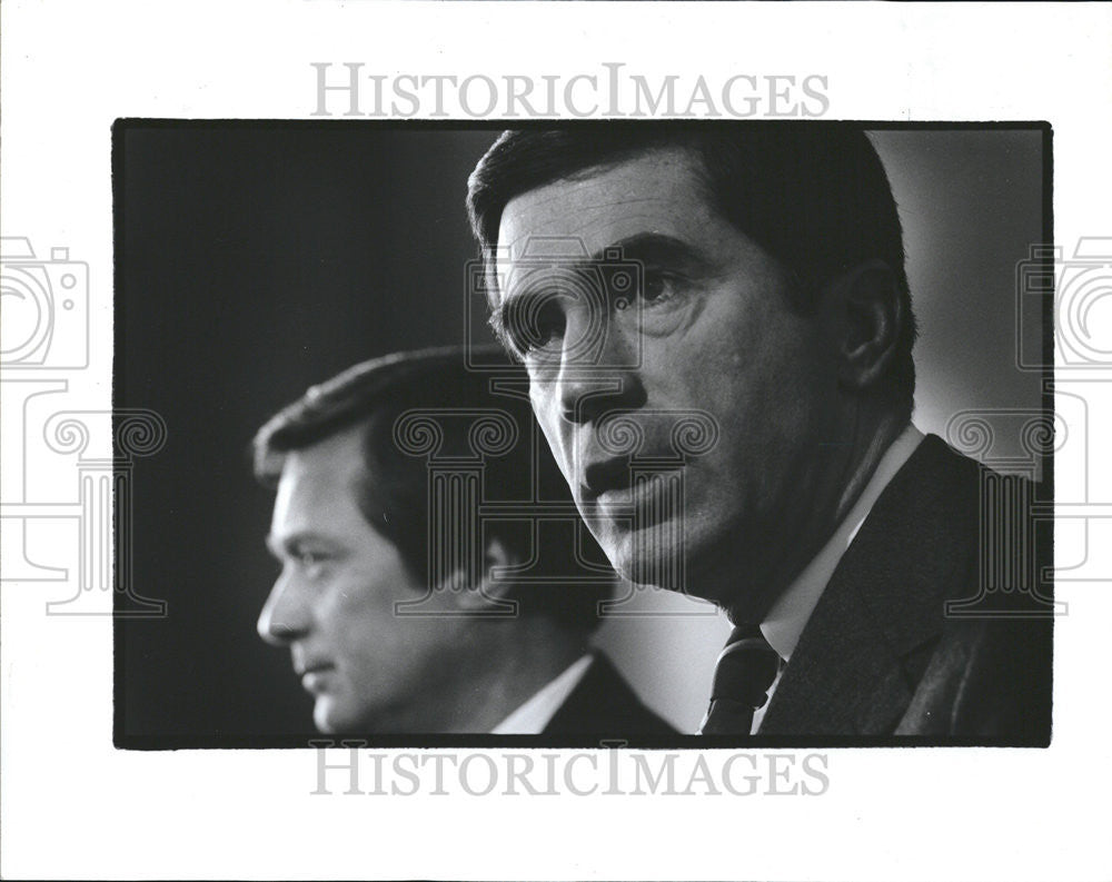 1987 Press Photo Press Conference Blanchard Former Governor Charles Robb Econ - Historic Images