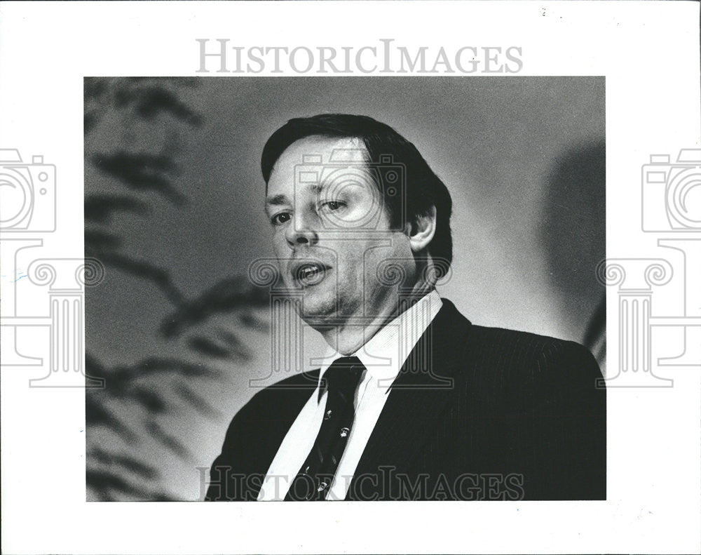 1983 Press Photo John Roberts Canadian Environtmentalist Acid Rain - Historic Images