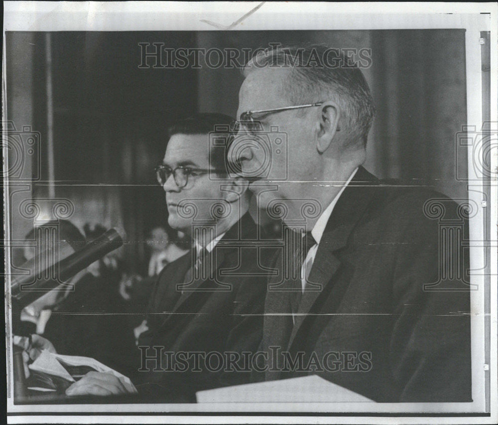 1966 Press Photo James Roche America Statistic Chief Executive Officer Motor - Historic Images