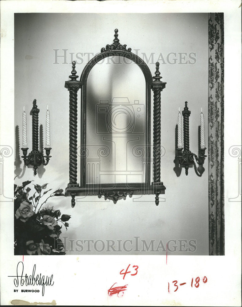 1965 Press Photo Spiral Column Embellish Roman Arch Spain Decorate Mirror Candle - Historic Images