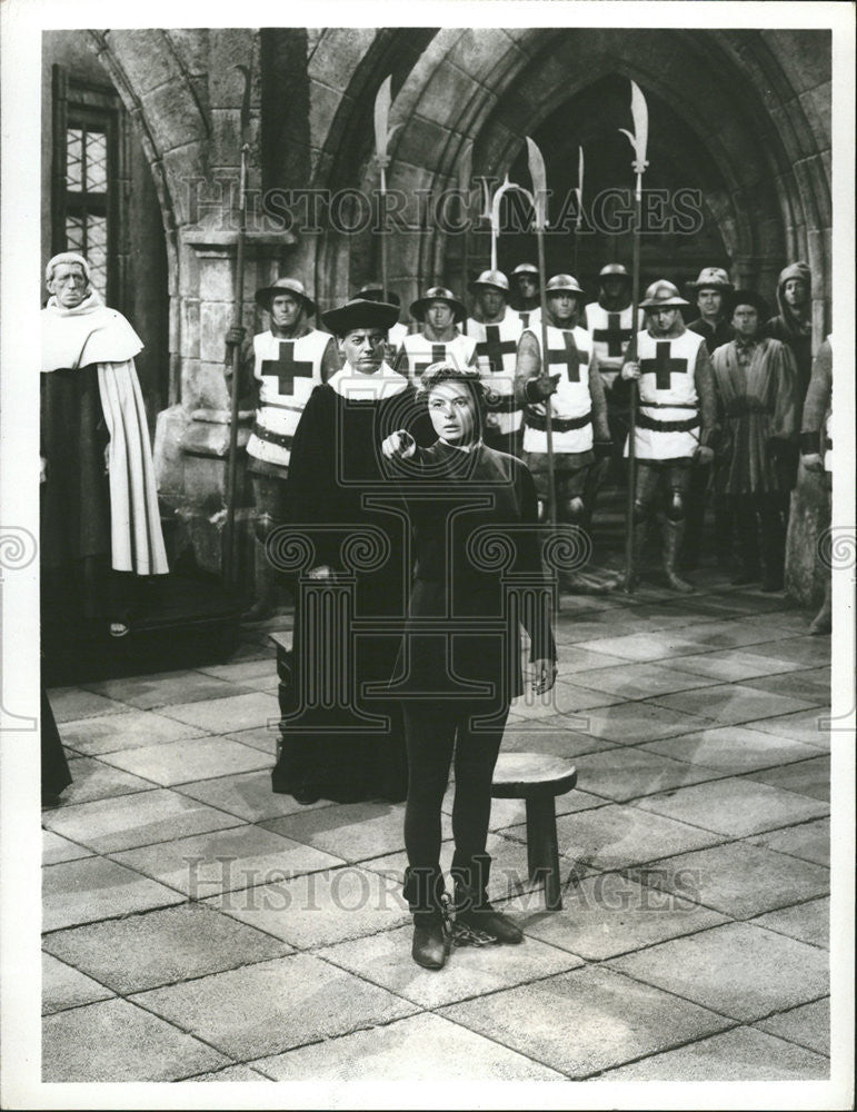 1968 Press Photo Shepperd Strudwick Ingrid Bergman CBS Friday night Movie Joan - Historic Images