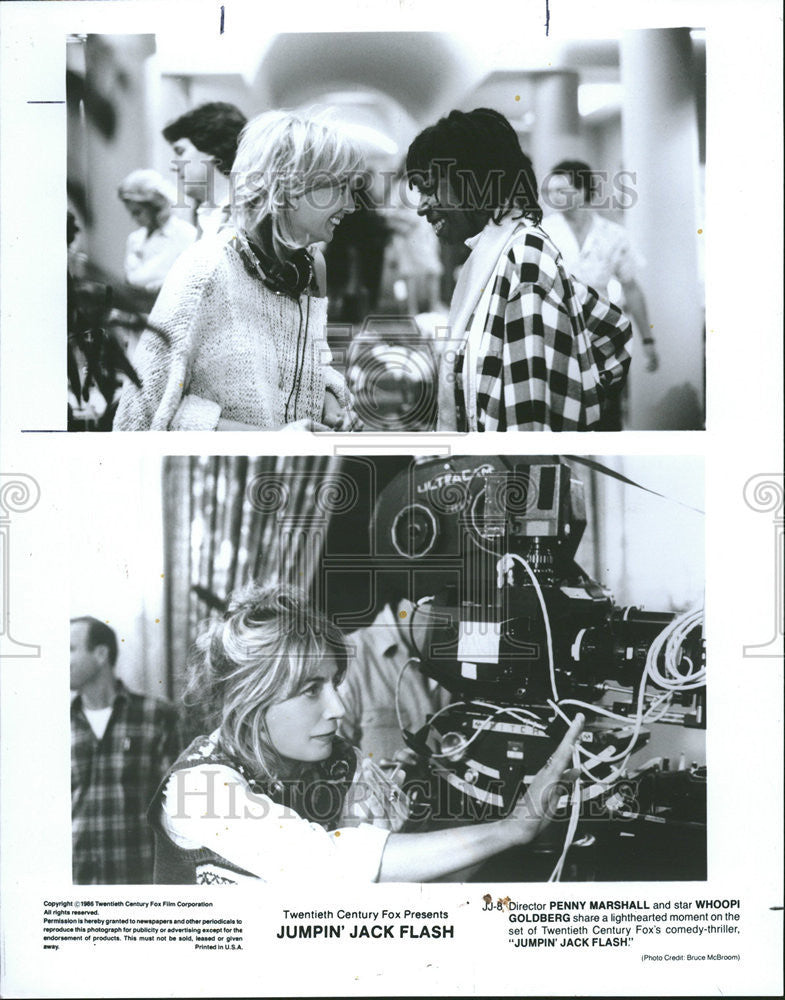 1987 Press Photo Director Penny Marshal, Star Whoopi Goldberg, JUMPIN JACK FLASH - Historic Images