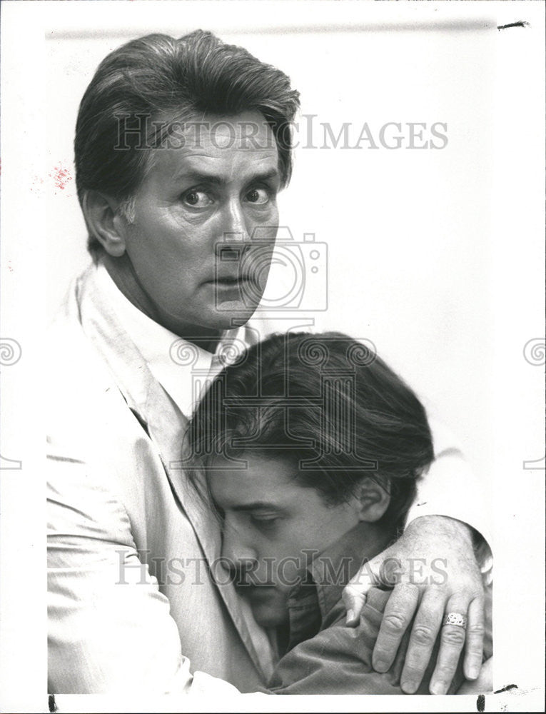 1991 Press Photo Emmy winner nominee Martin Sheen Proven Innocent Bobby Fraser - Historic Images