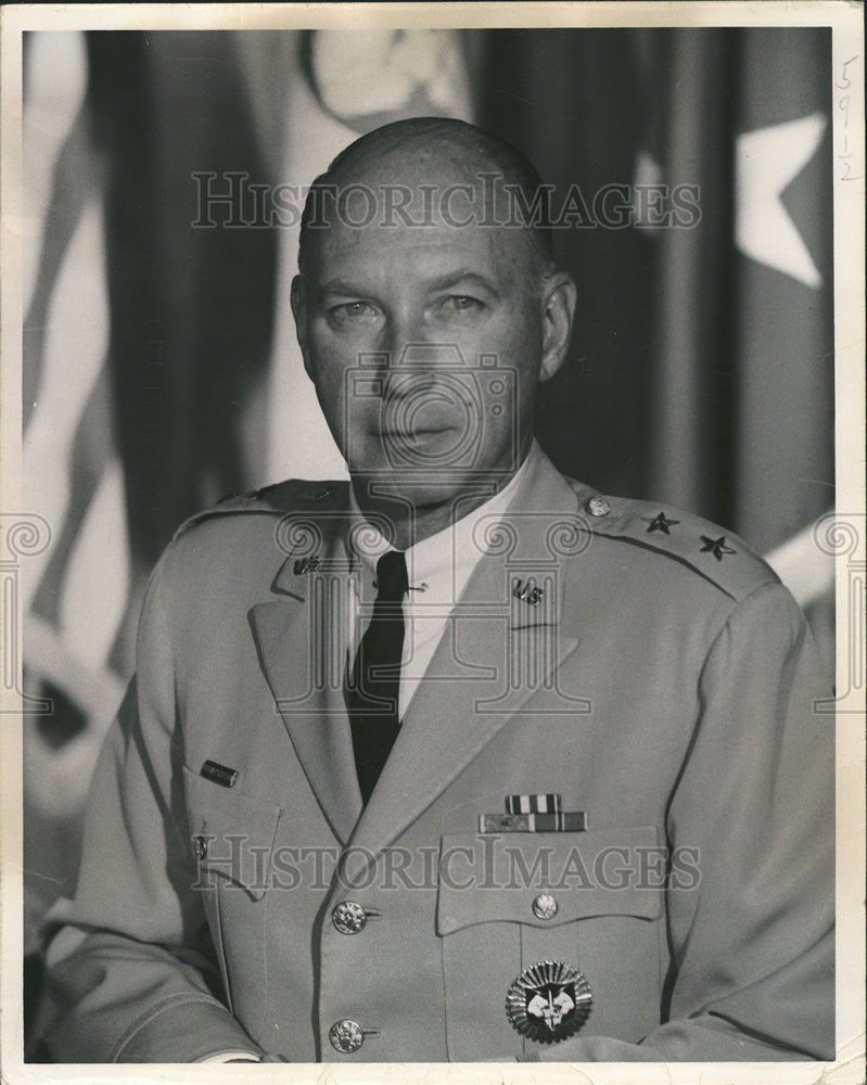 1967 Press Photo Mervyn Magee American Air Defense Command Colorado Spring Staff - Historic Images