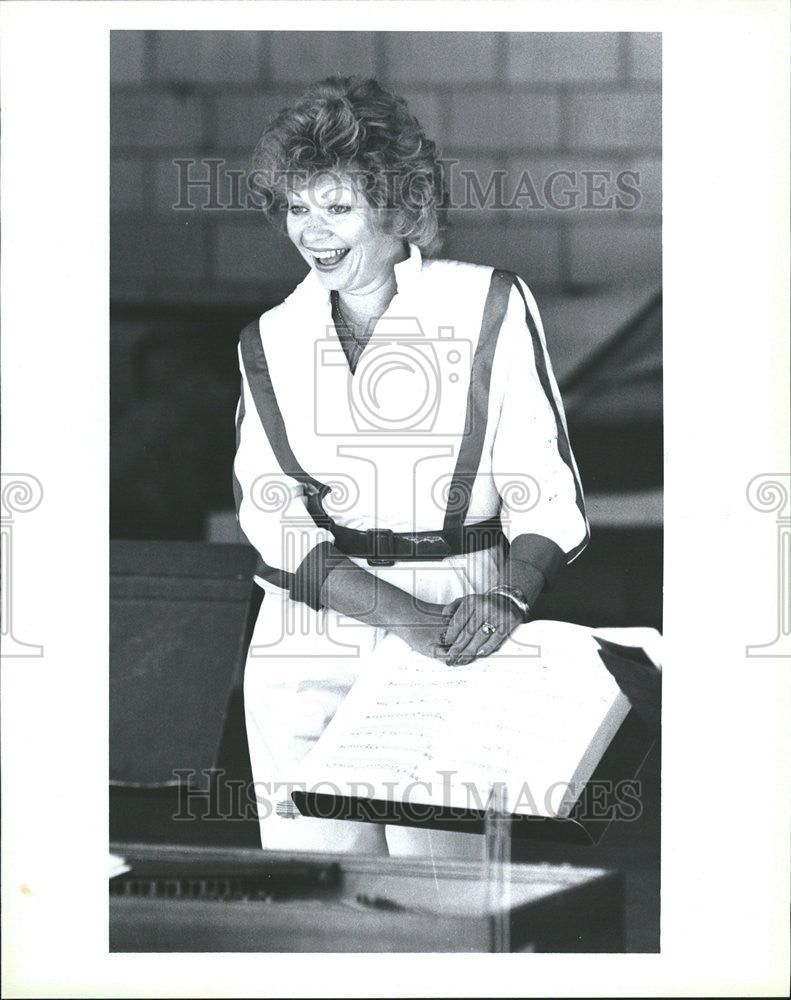 1986 Press Photo Judith Doris Forst Vancouver radio personality Brian Opera - Historic Images