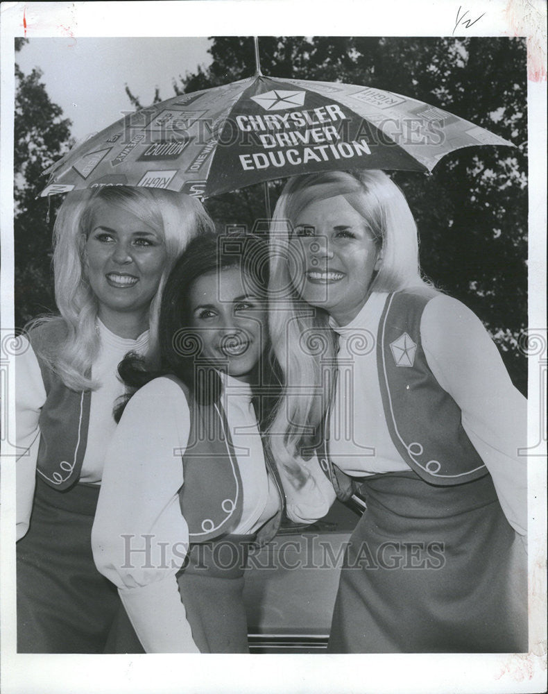 1969 Press Photo Denver Suburban High School Chrysler Spurrlows Education - Historic Images