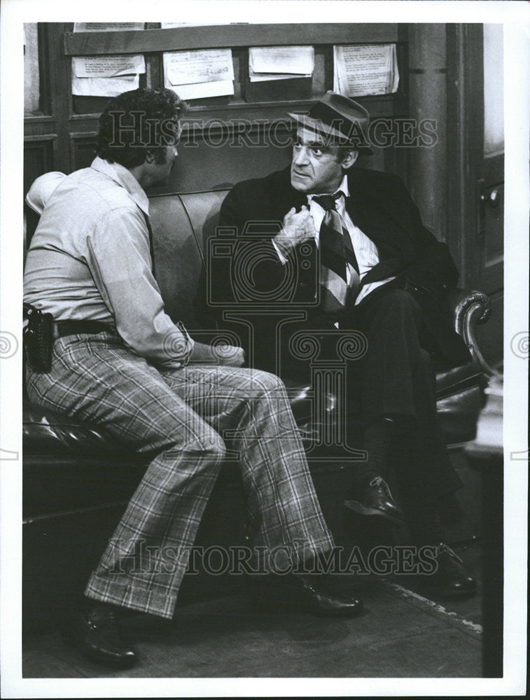 Press Photo Captain Barney Miller Hal Linden Detroit Phil Fish Abe Vigoda Comedy - Historic Images