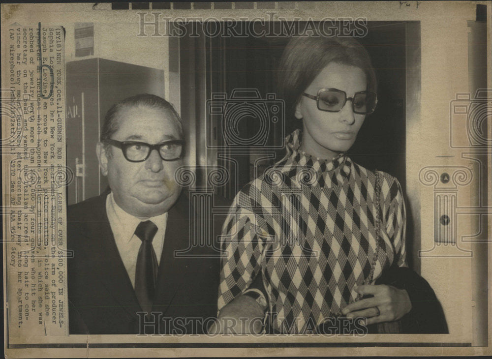 1970 Press Photo Sophia Loren and Producer Joseph Levine - Historic Images